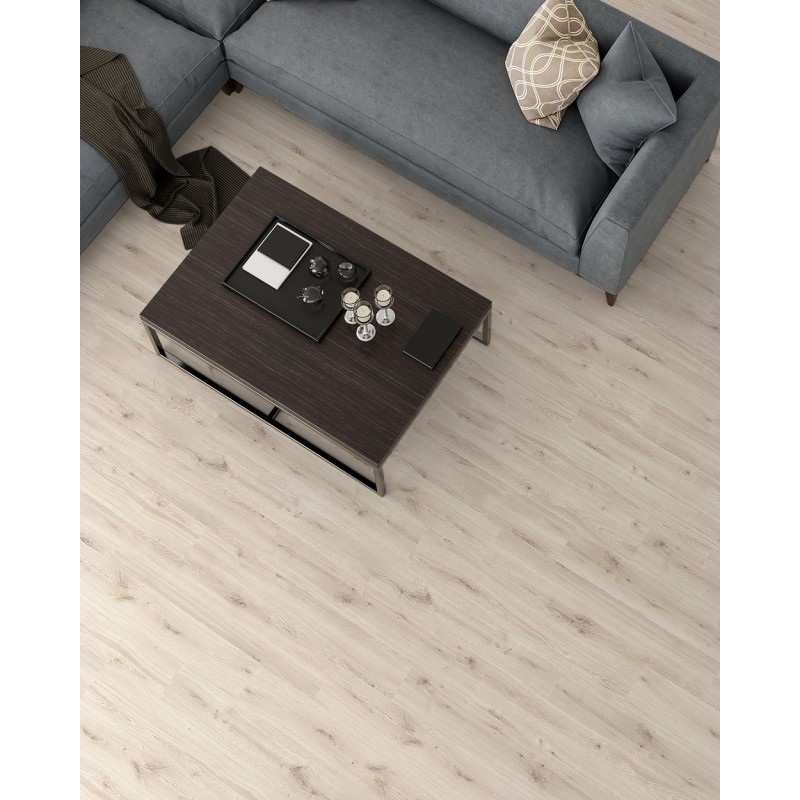 Silver Aras Meşe 5001 ile Doğal Şıklığı Zemine Yansıtın